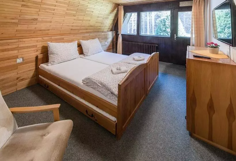 ホテル Pod šaumburkem