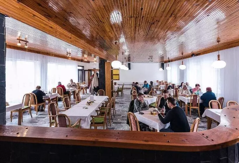 ホテル Pod šaumburkem