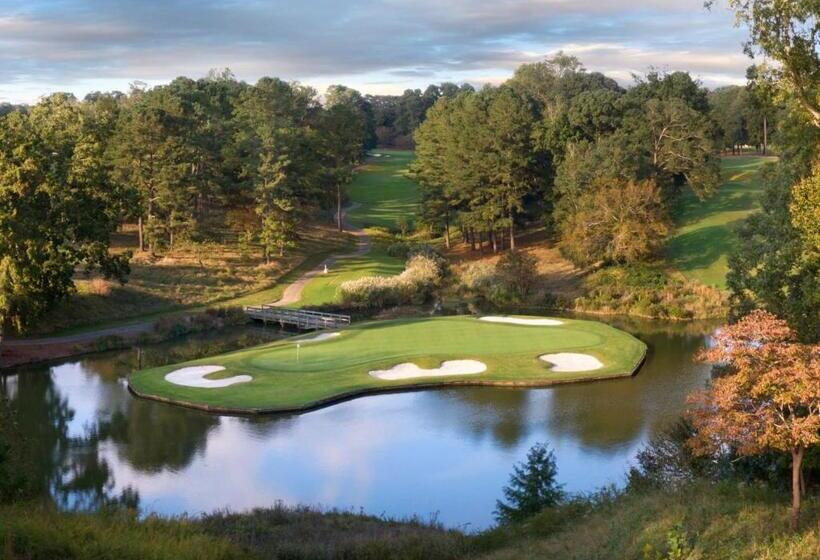 Griffin Hotel, An Official Colonial Williamsburg