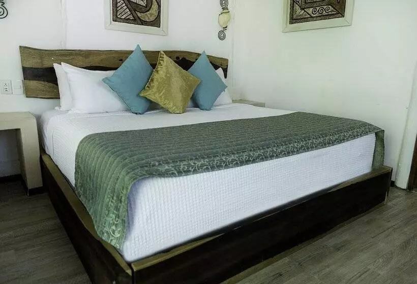 Hotelli Villa Las Estrellas Tulum  Located At The Party Zone