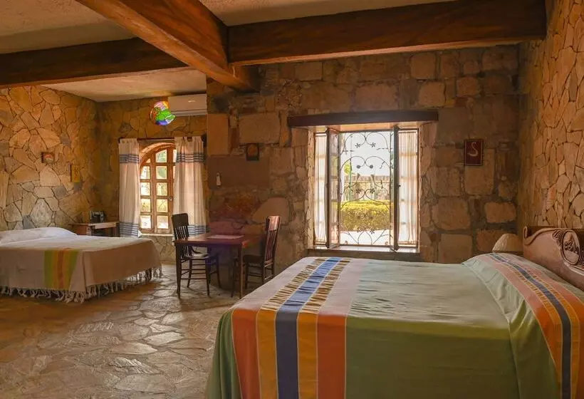 Hotelli Xquenda Huatulco Spa