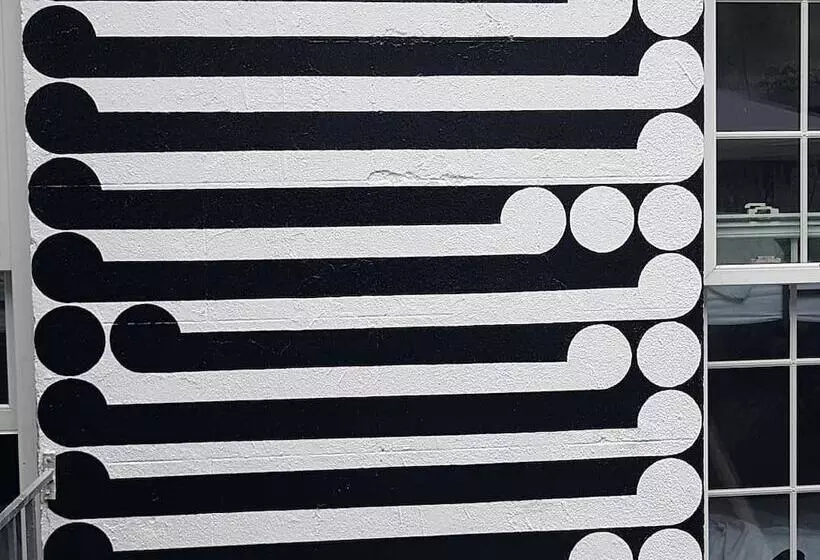 Spoon And The Stars Hostel