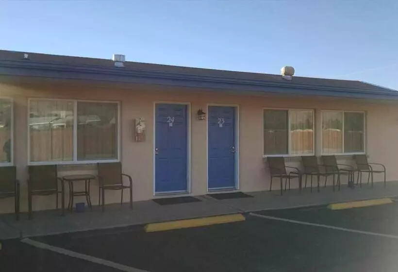 White Sands Motel