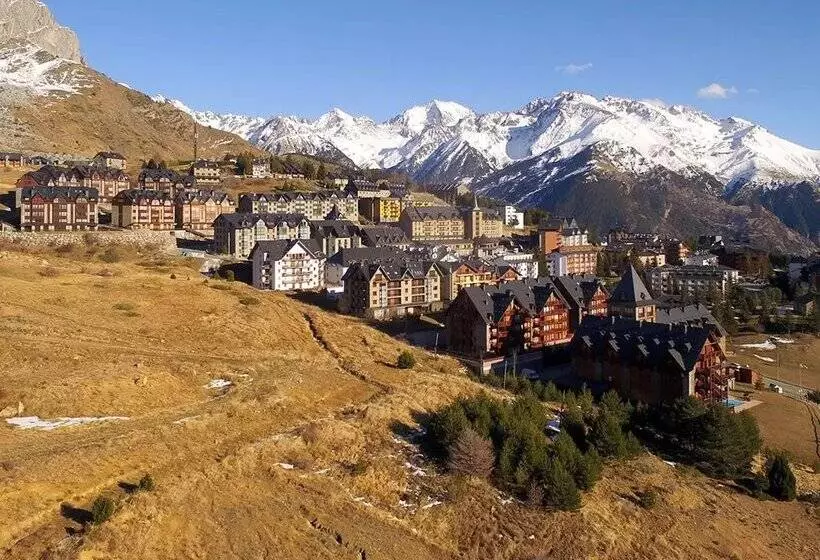 Apartamentos Confort Home Formigal 3000