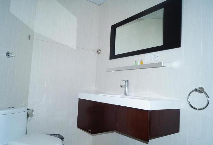 Grand Inn Hotel By Wanasa