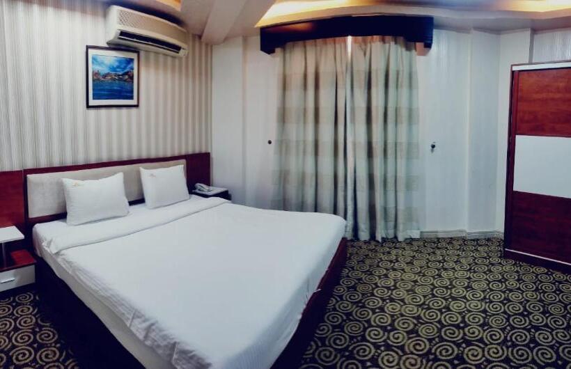 Grand Inn Hotel By Wanasa