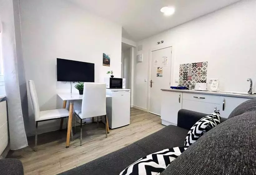 Apartamentos La Maruca Beach 3000