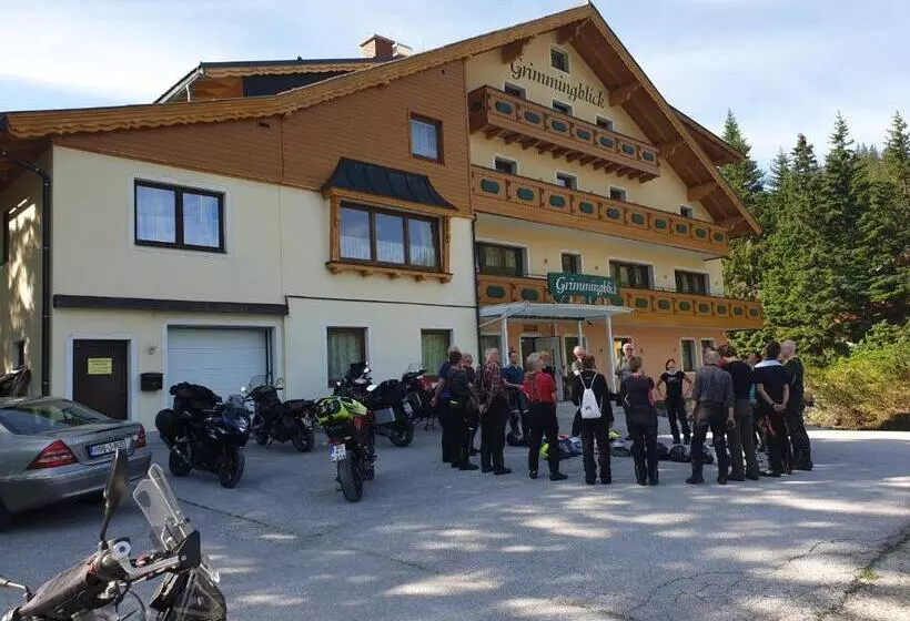 Hotelli Alpengasthof Grimmingblick