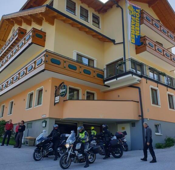 فندق Alpengasthof Grimmingblick