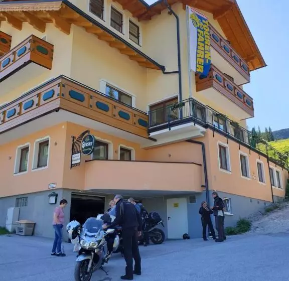 Hotelli Alpengasthof Grimmingblick