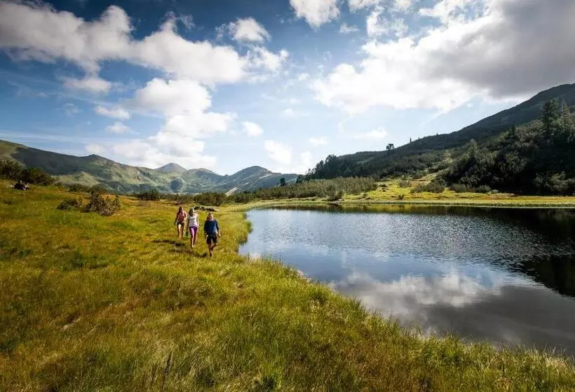Hotelli Alpengasthof Grimmingblick