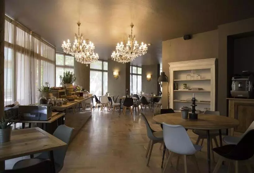 Hotelli Anna Gabicce Mare