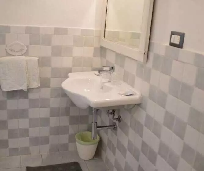 ホテル Gli Acquerelli