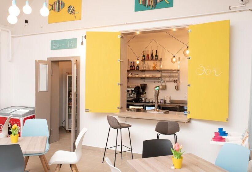 Отель Magaspart Panzió