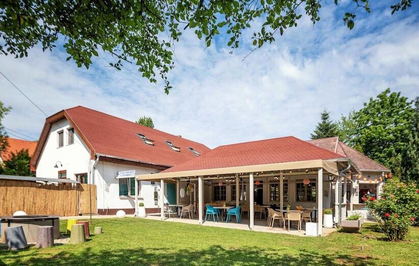 Отель Magaspart Panzió