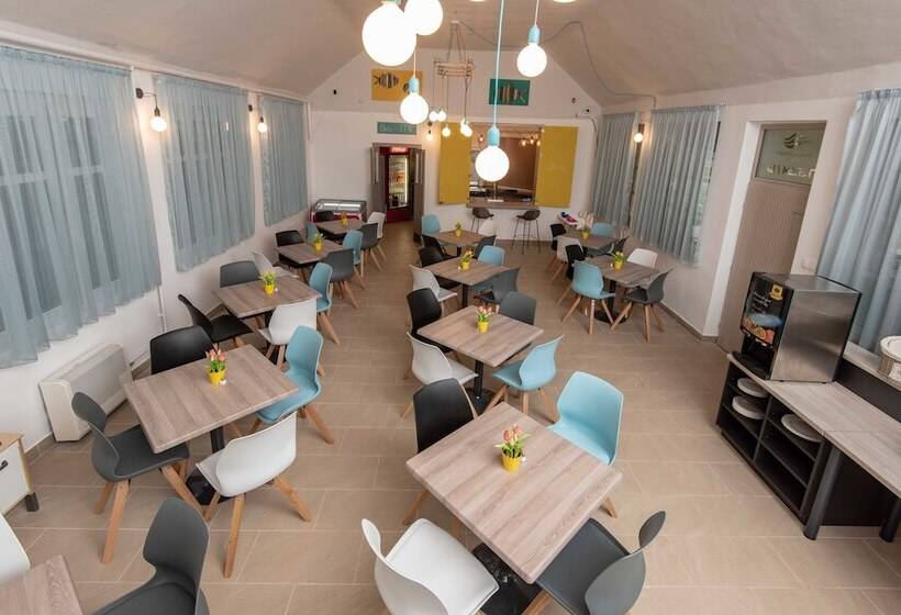 Отель Magaspart Panzió