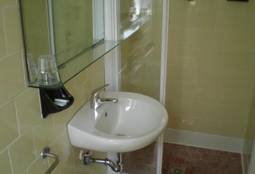 בית מלון כפרי Silva Frontemare