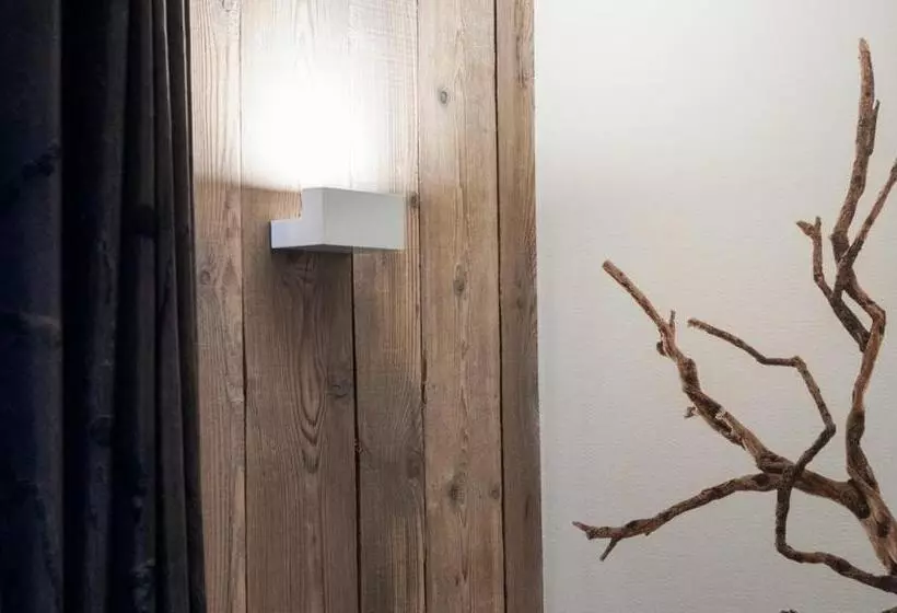 Hotelli Vecchia Stazione Mountain Elegance