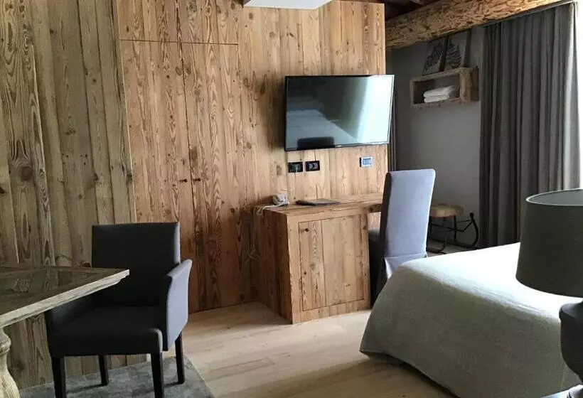 Hotelli Vecchia Stazione Mountain Elegance