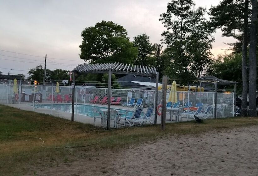 מוטל Wasaga Beach Inn And Cottages
