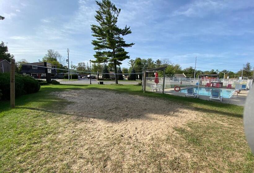 מוטל Wasaga Beach Inn And Cottages