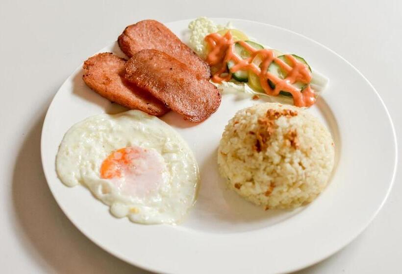 Albergue Boracay Backpackers