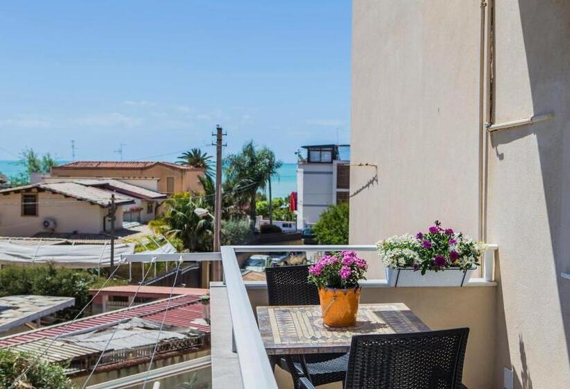 مبيت وإفطار Le Notti Di Morfeo