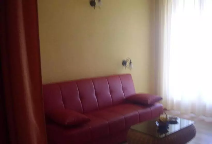 B&b Valoroso Village