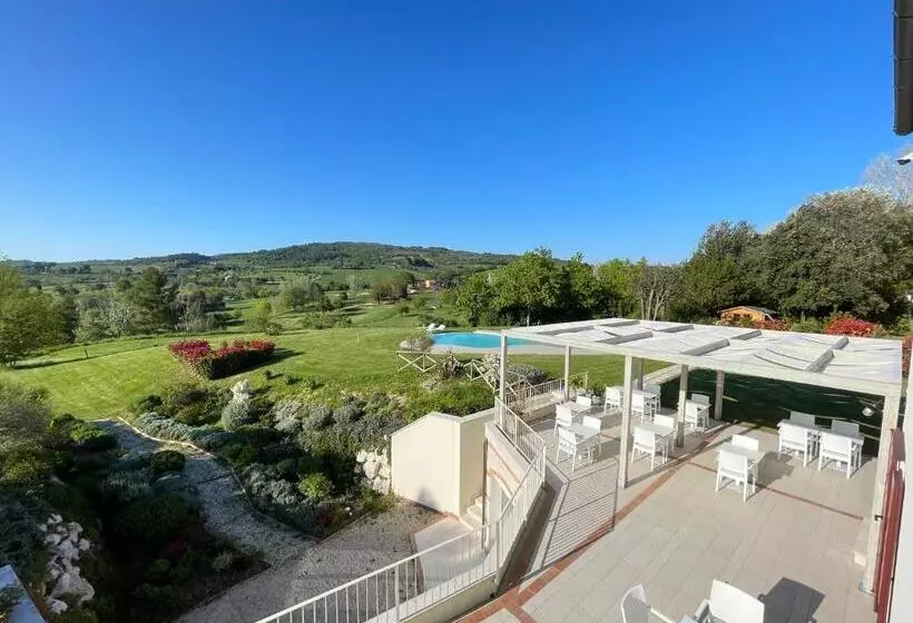 ベッドアンドブレックファースト Agromarino