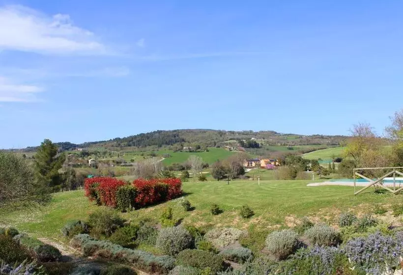 ベッドアンドブレックファースト Agromarino