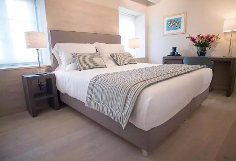 ベッドアンドブレックファースト Agromarino