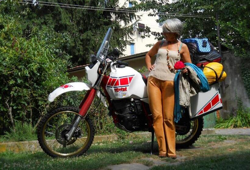 مبيت وإفطار Al Giardino Degli Artisti