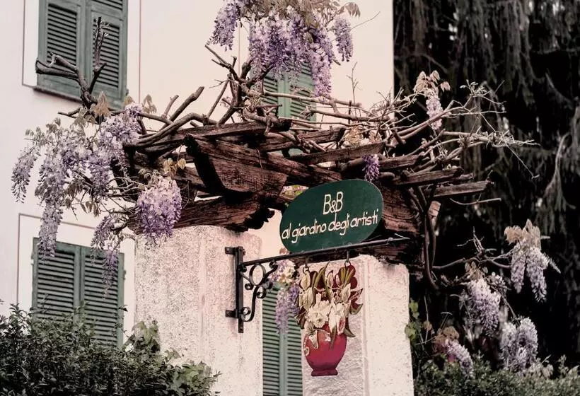 ベッドアンドブレックファースト Al Giardino Degli Artisti