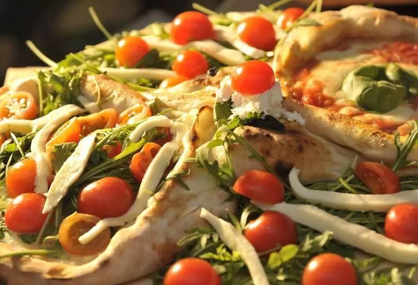 Aamiaismajoitus (B&B) La Piazza