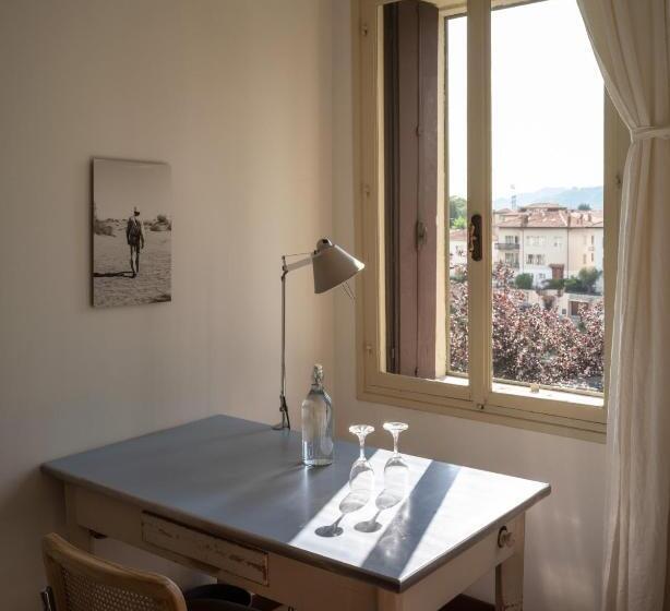 住宿加早餐  Le 33