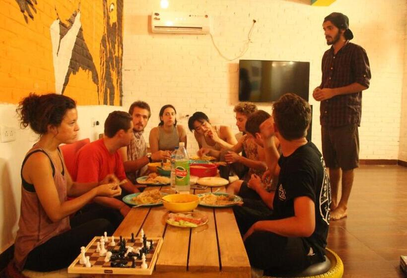 Bedweiser Backpackers Hostel