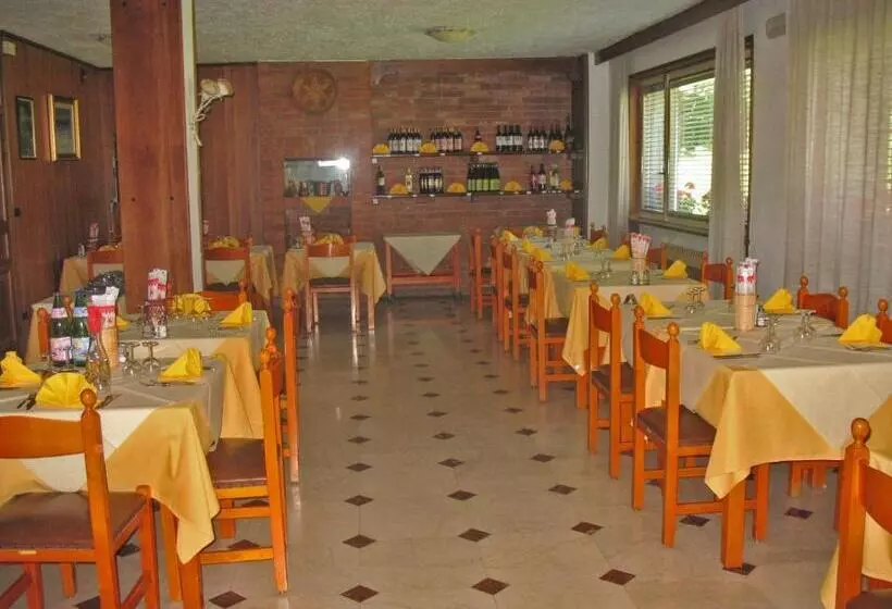 Hotelli Albergo La Grolla