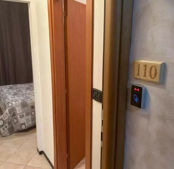 Hotelli Albergo La Grolla