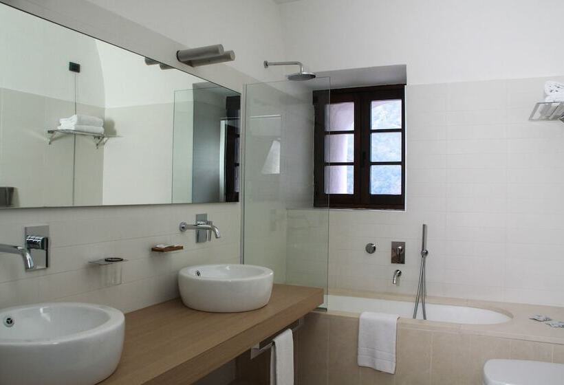 ホテル Cavour Et Des Officiers