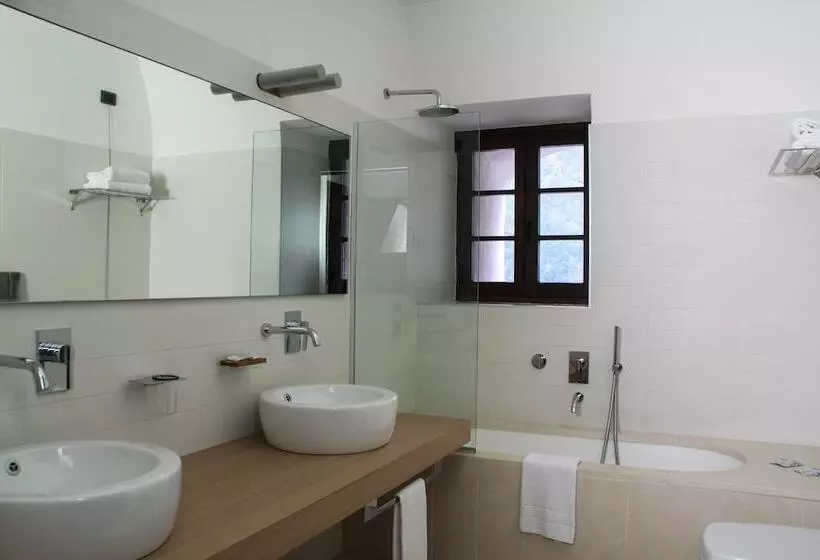 ホテル Cavour Et Des Officiers