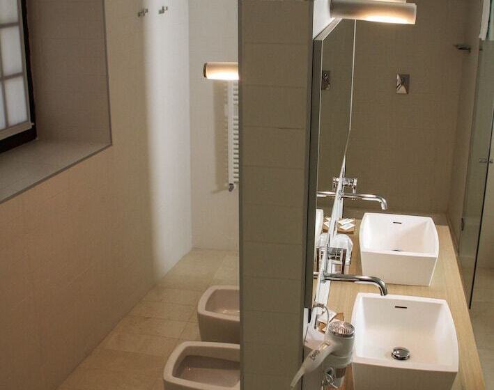 ホテル Cavour Et Des Officiers