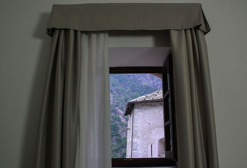 ホテル Cavour Et Des Officiers