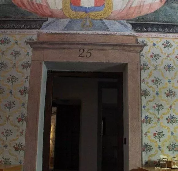 ホテル Cavour Et Des Officiers