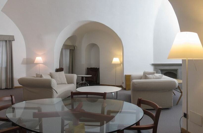 ホテル Cavour Et Des Officiers