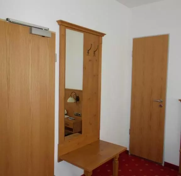 Hotelli Gasthof Klement