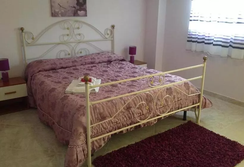 هتل La Villa