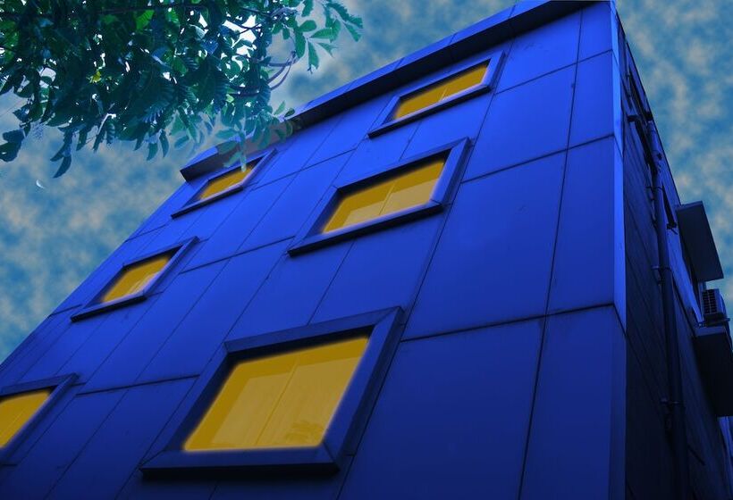 فندق Serene Boutique