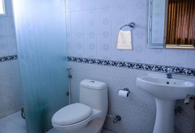 فندق Serene Boutique