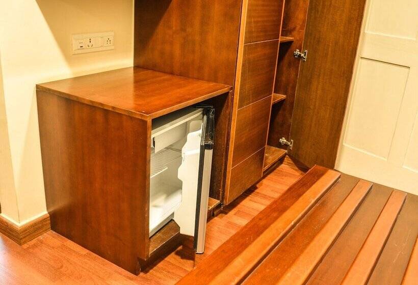 فندق Serene Boutique