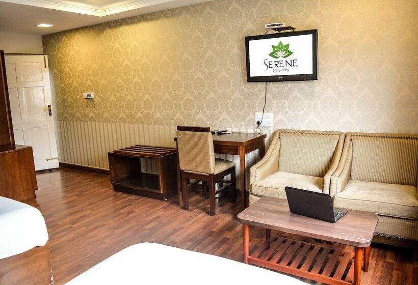 فندق Serene Boutique